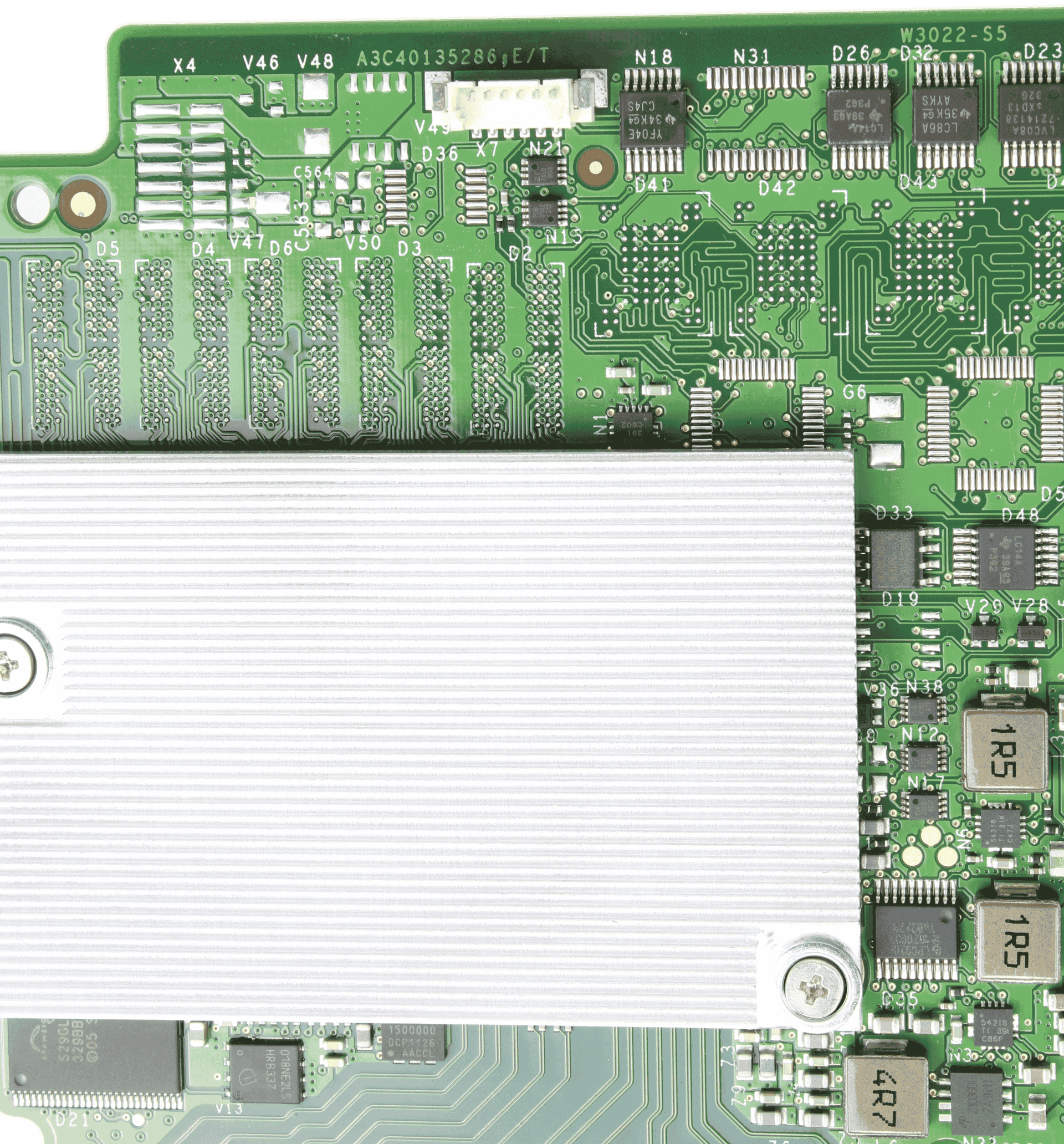 Fujitsu D2387-C14 GS1 SAS-RAID HDD Module for Primergy Server - ohne Zubehör | 9951 — Anschlüsse (Bild 4 von 6)