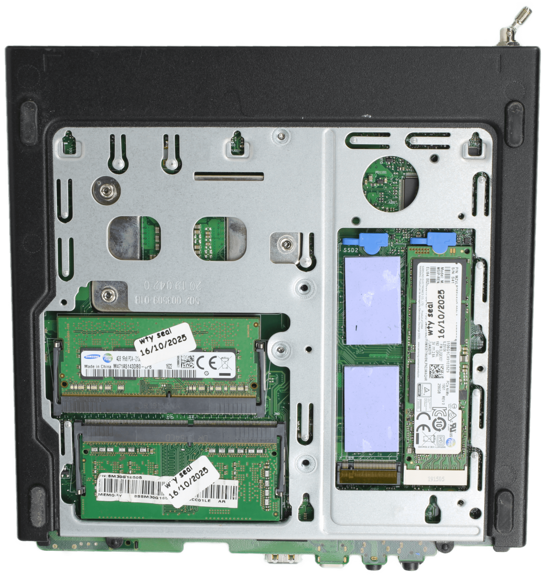 Lenovo ThinkStation P330 Tiny PC i5-8400T - 8GB RAM - 256GB M.2 WLAN Win11 +PSU | 10112 — Unterseite (Bild 6 von 6)